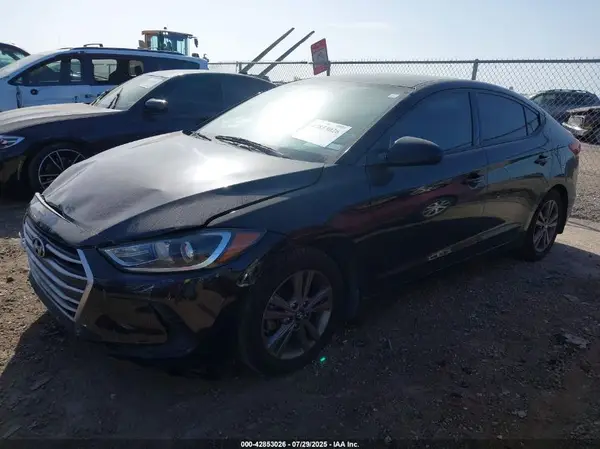 5NPD84LF3JH311217 2018 HYUNDAI ELANTRA - Image 2