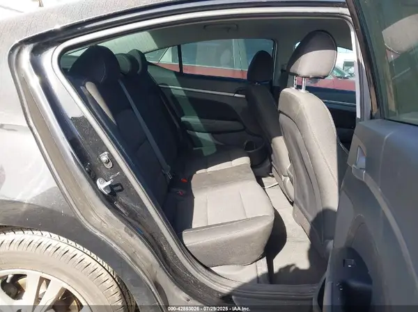 5NPD84LF3JH311217 2018 HYUNDAI ELANTRA - Image 8