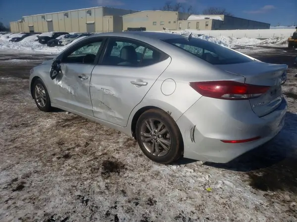 5NPD84LF3JH312402 2018 HYUNDAI ELANTRA - Image 2