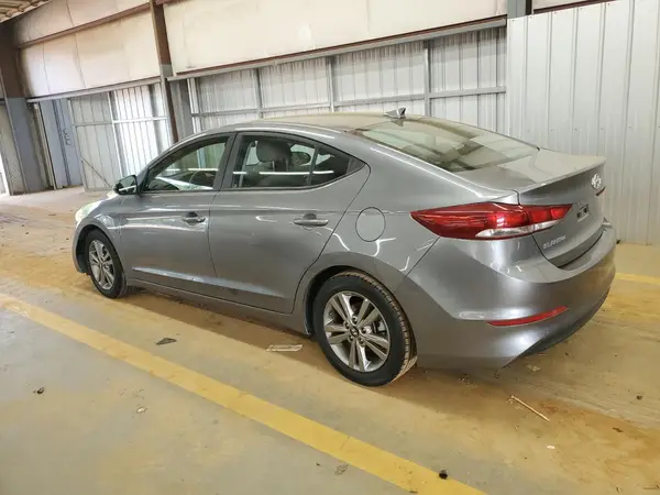 5NPD84LF3JH312576 2018 HYUNDAI ELANTRA - Image 2