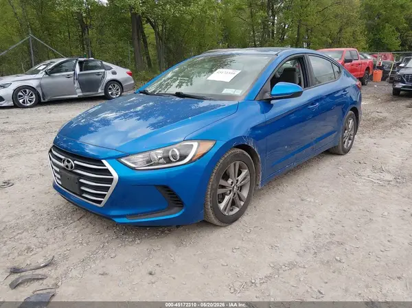 5NPD84LF3JH312965 2018 HYUNDAI ELANTRA - Image 2