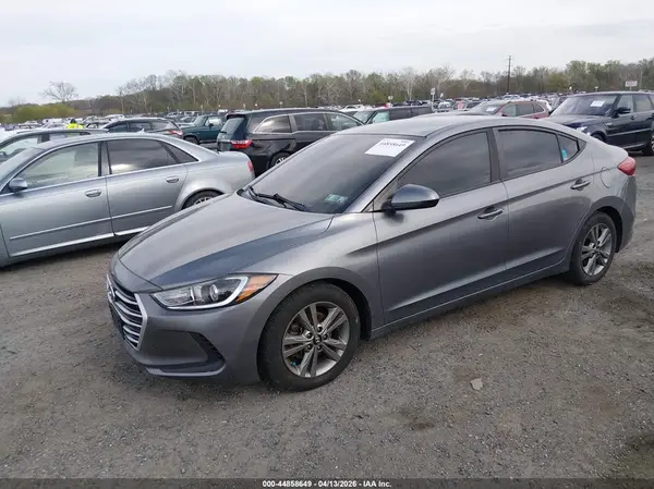 5NPD84LF3JH313159 2018 HYUNDAI ELANTRA - Image 2