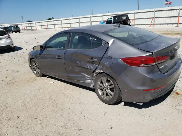 5NPD84LF3JH313713 2018 HYUNDAI ELANTRA - Image 2