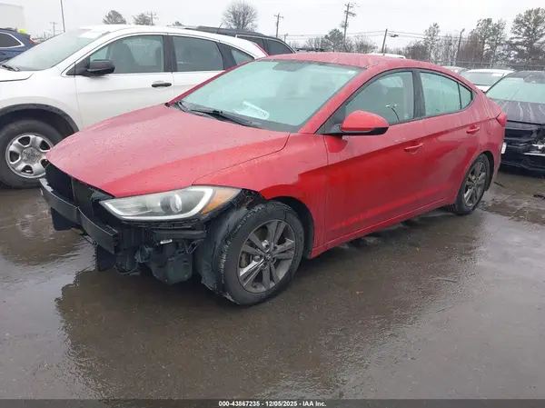 5NPD84LF3JH314442 2018 HYUNDAI ELANTRA - Image 2