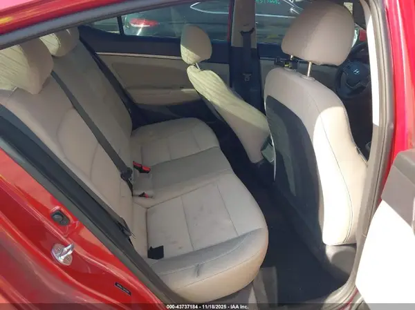5NPD84LF3JH315008 2018 HYUNDAI ELANTRA - Image 8