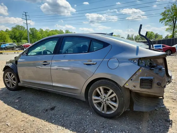 5NPD84LF3JH316353 2018 HYUNDAI ELANTRA - Image 2