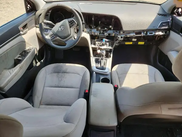 5NPD84LF3JH316353 2018 HYUNDAI ELANTRA - Image 8