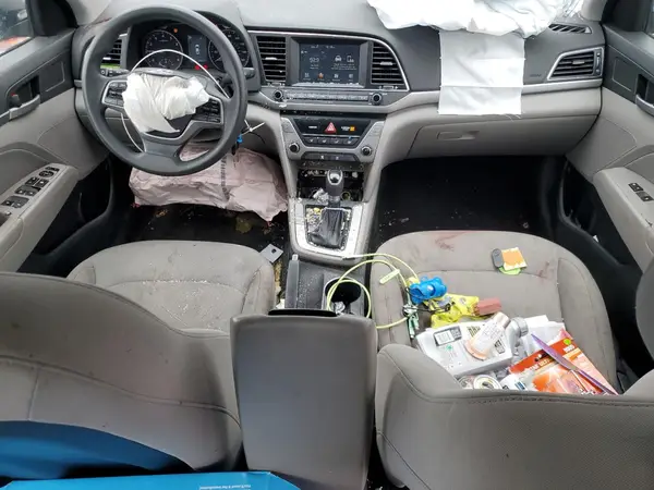 5NPD84LF3JH318328 2018 HYUNDAI ELANTRA - Image 8