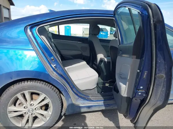 5NPD84LF3JH318751 2018 HYUNDAI ELANTRA - Image 8