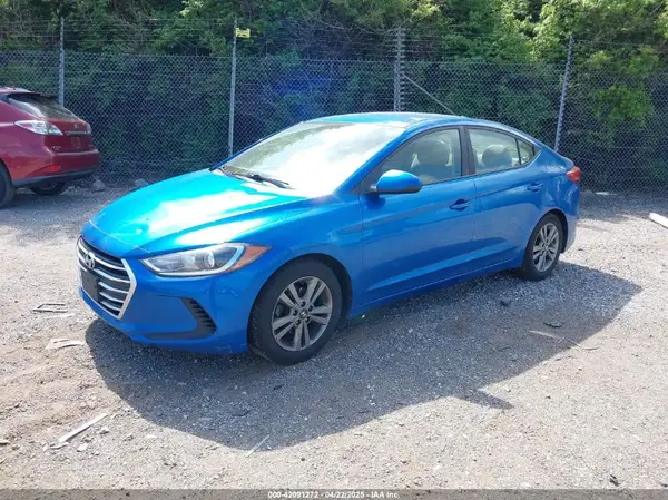 5NPD84LF3JH318796 2018 HYUNDAI ELANTRA - Image 2