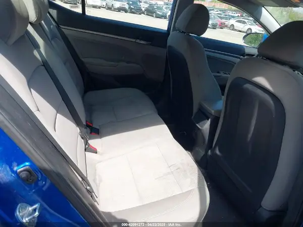 5NPD84LF3JH318796 2018 HYUNDAI ELANTRA - Image 8