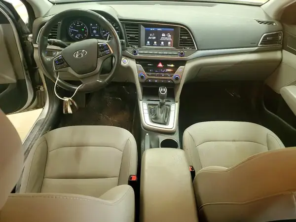 5NPD84LF3JH318927 2018 HYUNDAI ELANTRA - Image 8