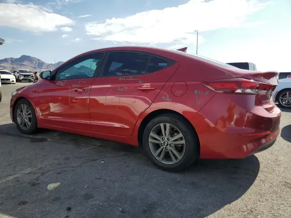 5NPD84LF3JH319351 2018 HYUNDAI ELANTRA - Image 2