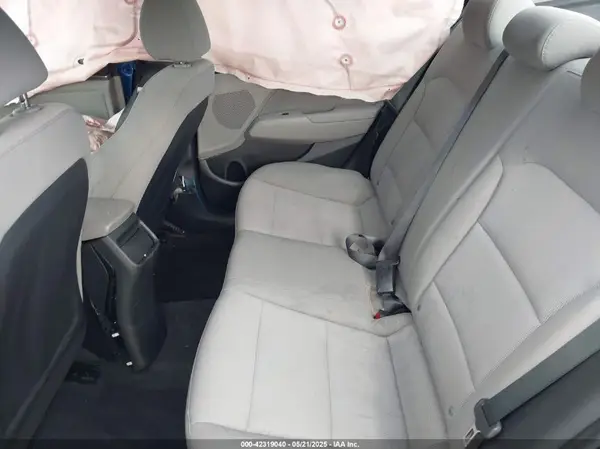 5NPD84LF3JH320502 2018 HYUNDAI ELANTRA - Image 8