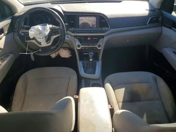 5NPD84LF3JH320662 2018 HYUNDAI ELANTRA - Image 8