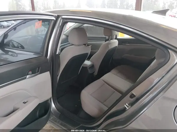 5NPD84LF3JH324601 2018 HYUNDAI ELANTRA - Image 8