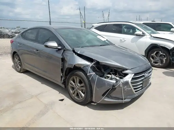 5NPD84LF3JH325280 2018 HYUNDAI ELANTRA - Image 1