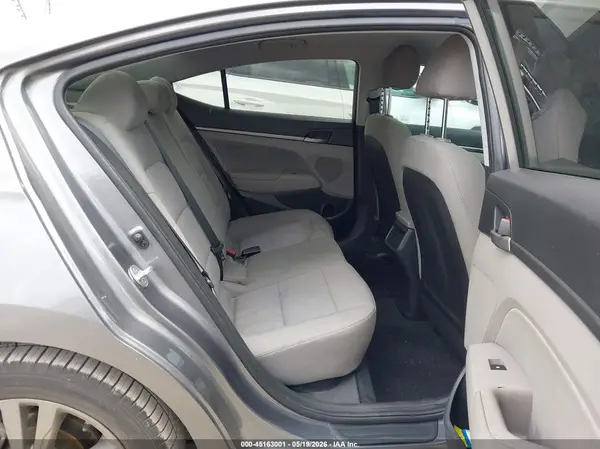 5NPD84LF3JH325280 2018 HYUNDAI ELANTRA - Image 8
