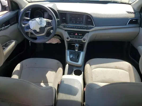 5NPD84LF3JH327868 2018 HYUNDAI ELANTRA - Image 8