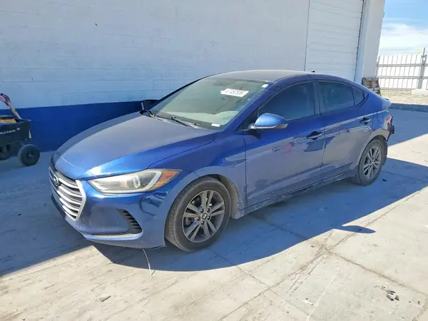 5NPD84LF3JH328938 2018 HYUNDAI ELANTRA - Image 1