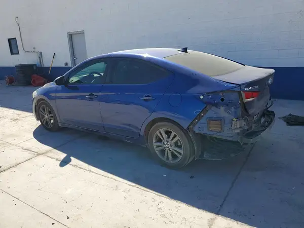 5NPD84LF3JH328938 2018 HYUNDAI ELANTRA - Image 2