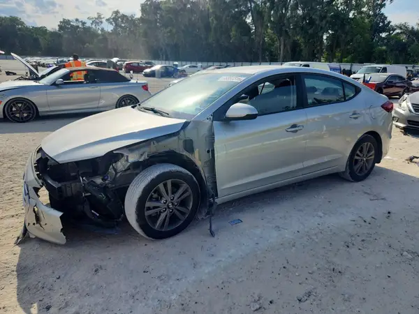 5NPD84LF3JH330060 2018 HYUNDAI ELANTRA - Image 1
