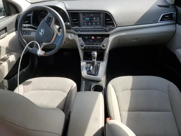 5NPD84LF3JH330933 2018 HYUNDAI ELANTRA - Image 8