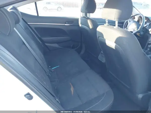 5NPD84LF3JH332147 2018 HYUNDAI ELANTRA - Image 8