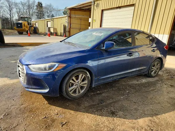 5NPD84LF3JH333900 2018 HYUNDAI ELANTRA - Image 1