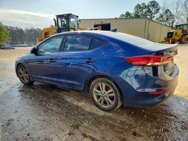 5NPD84LF3JH333900 2018 HYUNDAI ELANTRA - Image 2