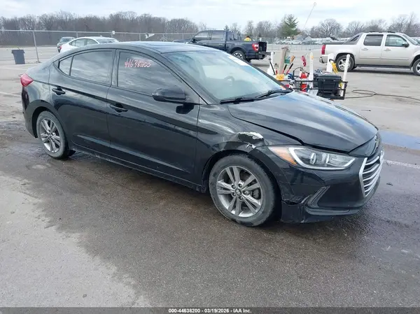 5NPD84LF3JH337123 2018 HYUNDAI ELANTRA - Image 1