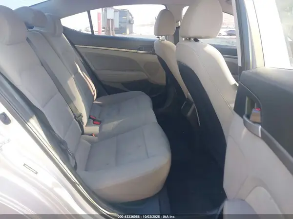 5NPD84LF3JH337767 2018 HYUNDAI ELANTRA - Image 8