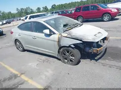 5NPD84LF3JH340054 2018 HYUNDAI ELANTRA