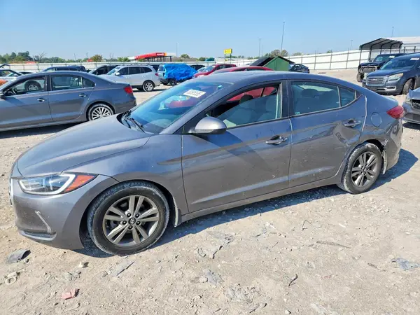 5NPD84LF3JH342967 2018 HYUNDAI ELANTRA - Image 1