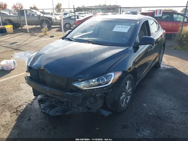 5NPD84LF3JH347960 2018 HYUNDAI ELANTRA - Image 2