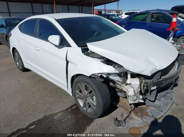 5NPD84LF3JH348039 2018 HYUNDAI ELANTRA - Image 1