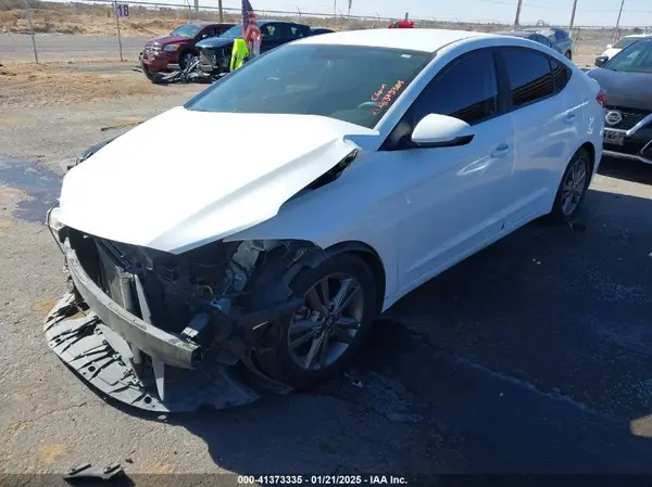 5NPD84LF3JH348039 2018 HYUNDAI ELANTRA - Image 2