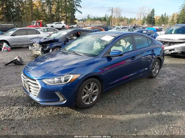 5NPD84LF3JH351152 2018 HYUNDAI ELANTRA - Image 2