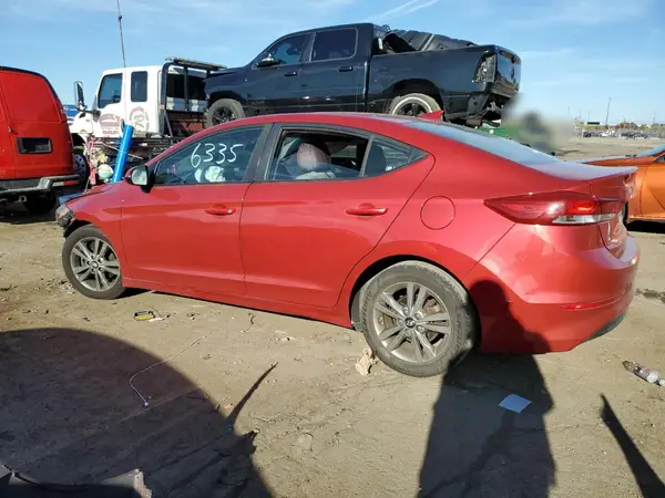5NPD84LF3JH356335 2018 HYUNDAI ELANTRA - Image 2