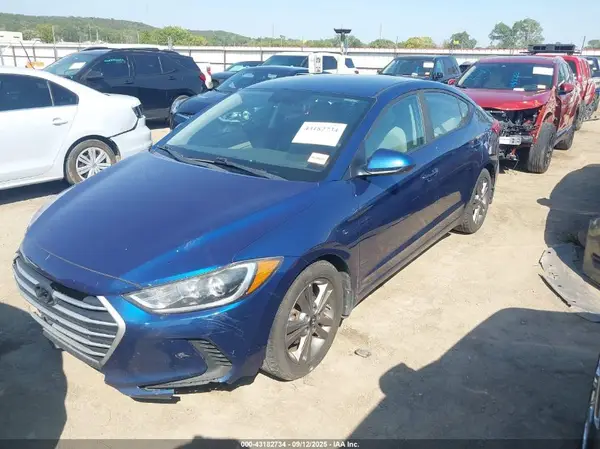 5NPD84LF3JH356397 2018 HYUNDAI ELANTRA - Image 2