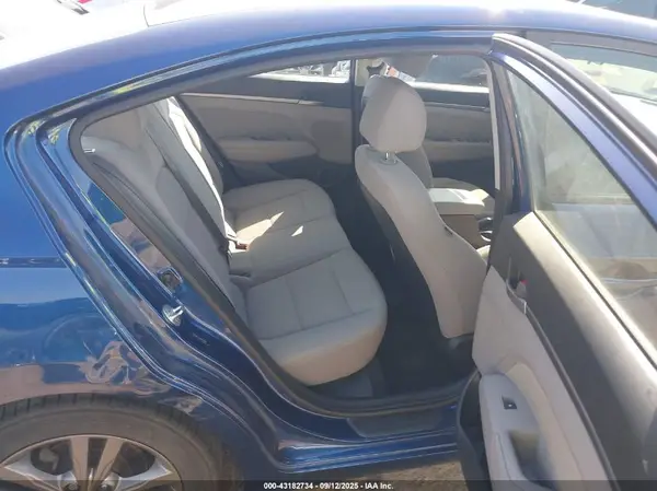 5NPD84LF3JH356397 2018 HYUNDAI ELANTRA - Image 8