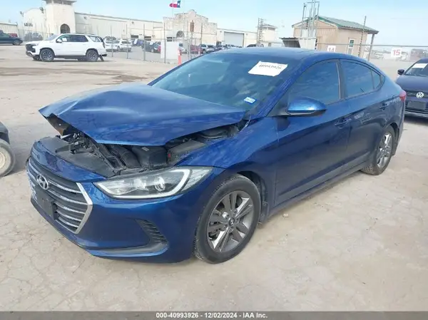 5NPD84LF3JH359459 2018 HYUNDAI ELANTRA - Image 2