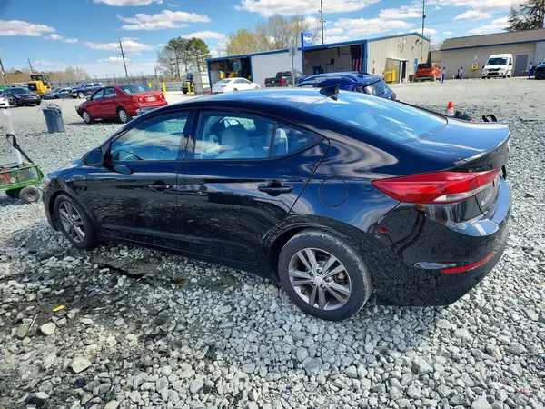 5NPD84LF3JH361972 2018 HYUNDAI ELANTRA - Image 2