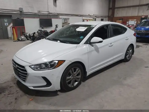 5NPD84LF3JH362393 2018 HYUNDAI ELANTRA - Image 2
