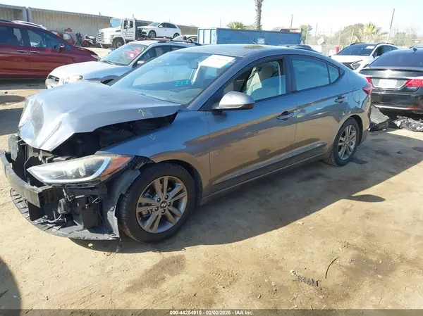 5NPD84LF3JH362846 2018 HYUNDAI ELANTRA - Image 2