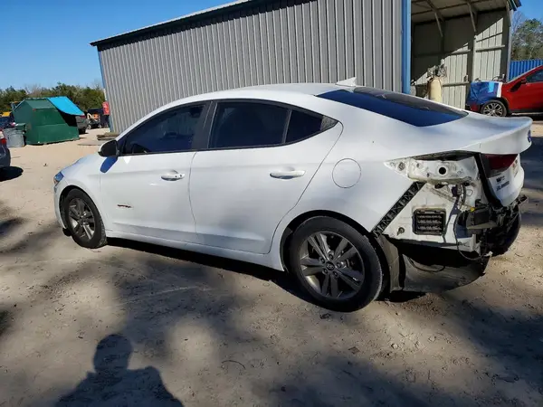 5NPD84LF3JH363091 2018 HYUNDAI ELANTRA - Image 2