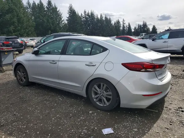 5NPD84LF3JH363401 2018 HYUNDAI ELANTRA - Image 2