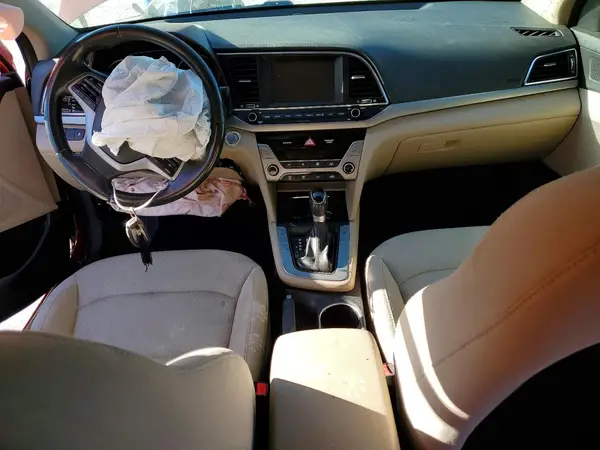 5NPD84LF3JH364029 2018 HYUNDAI ELANTRA - Image 8