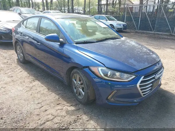 5NPD84LF3JH364757 2018 HYUNDAI ELANTRA - Image 1