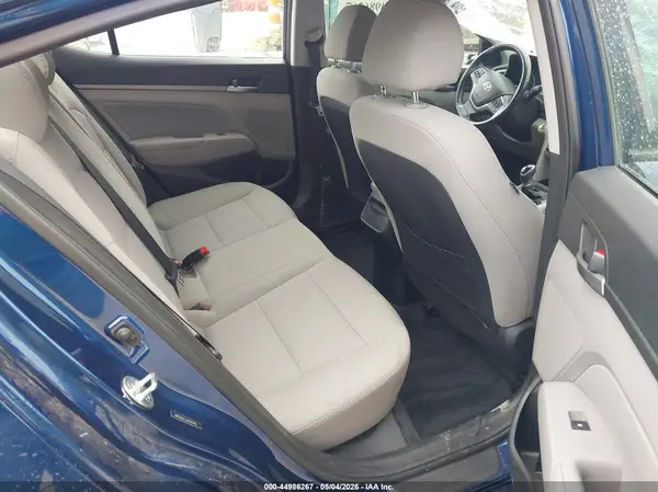 5NPD84LF3JH364760 2018 HYUNDAI ELANTRA - Image 8